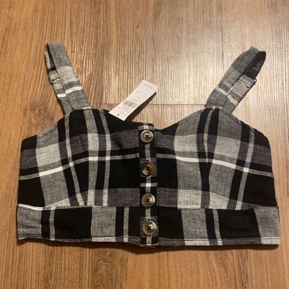 American Eagle Outfitters Tops - NWT American Eagle Plaid Crop Top